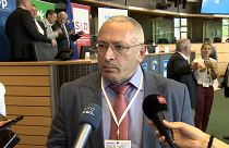 El líder opositor ruso Mijaíl Jodorkovski durante sus declaraciones a Euronews