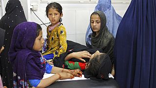 Jeunes Afghanes empoisonnées