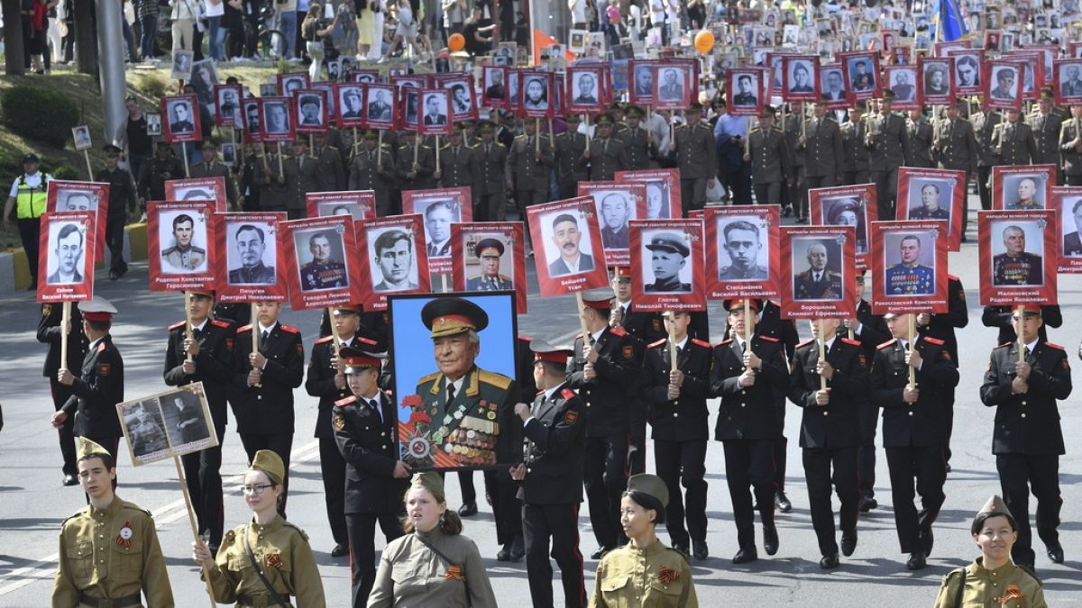 Παρέλαση για την ημέρα της Νίκης στο Κιργιστάν