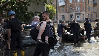سیل در اوکراین در پی تخریب یک سد