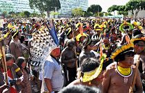 السكان الأصليون يحتجون على التشريع المقترح للحد من ترسيم أراضيهم في ضواحي ساو باولو، البرازيل