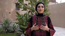 مارینا خان، پایه‌گذار برند آویزه 