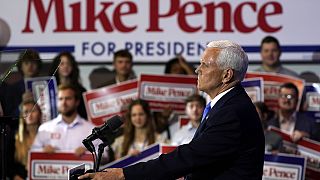 المرشح الجمهوري للرئاسة نائب الرئيس السابق مايك بنس يتحدث في حدث انتخابي في أنكيني، أيوا، الولايات المتحدة، 7 يونيو 2023 .
