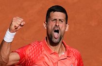 Djokovic celebra presença na sétima final de Roland-Garros