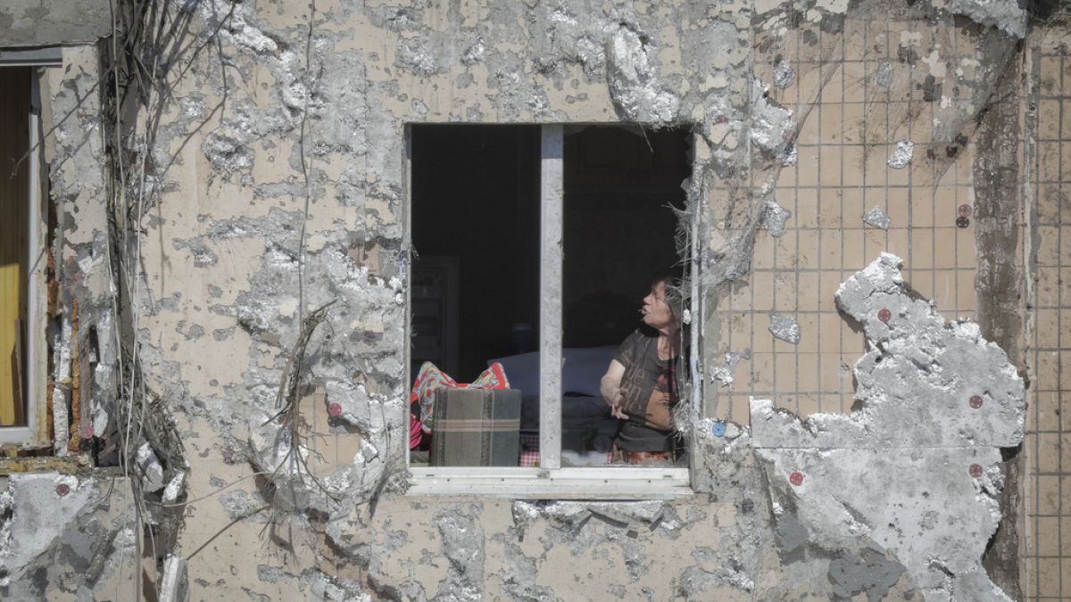 Ein Wohnhaus in Odessa nach einem massiven russischen Drohnenangriff, Ukraine, 10. Juni 2023