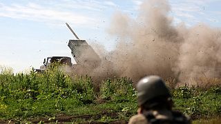 Lanci di razzi da parte delle truppe ucraine verso le postazioni russe