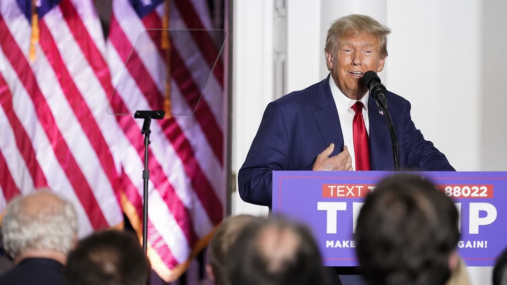 Après son inculpation, Donald Trump à l'assaut du