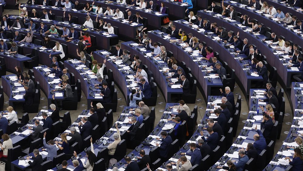 Новият Закон за изкуствения интелект на ЕС е застрашен от лобисти, експерти и обществеността казват