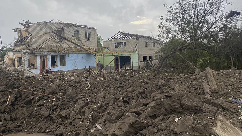 Misiles en la cena, los rusos atacan un restaurante en Kramatorsk