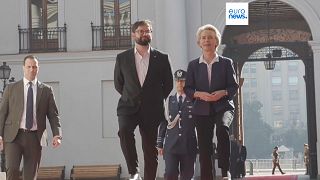 El .presidente de Chile Gabriel Boric recibió  a la presidenta de la Comisión Ursula von der Layen en el Palacio de la Moneda