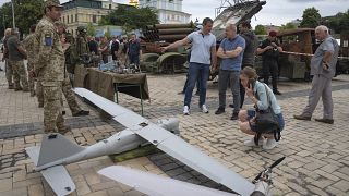 معرض معدات عسكرية روسية في كييف