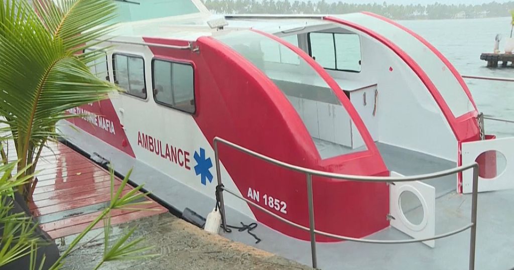Cote d’Ivoire’s first ambulance boat serves lagoon residents