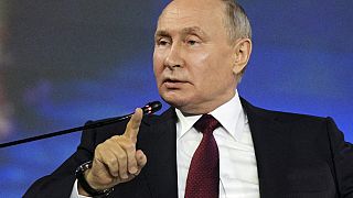 Rusya Devlet Başkanı Vladimir Putin, St Petersburg'daki ekonomik forumunda konuştu