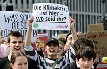 Ativistas pelo clima protestaram em Berlim na sexta-feira