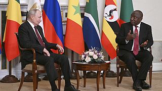 Russie : devant Poutine, la médiation africaine prône la fin de la guerre