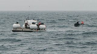 Une course contre-la-montre est engagée pour retrouver le submersible Titan et ses cinq occupants 