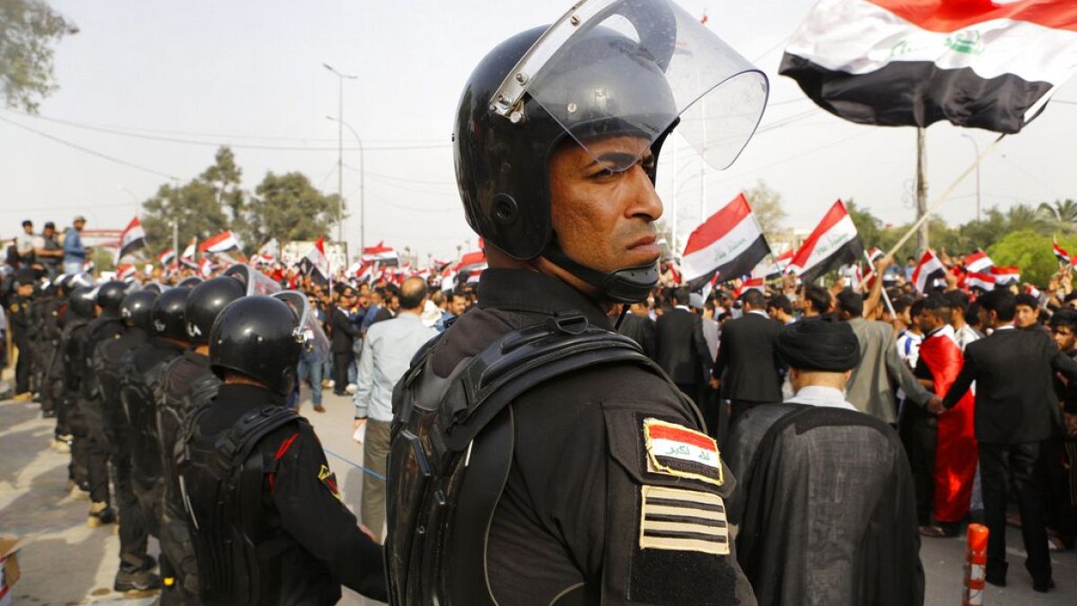 عکس تزئینی است؛  مامور پلیس ضد شورش عراق
