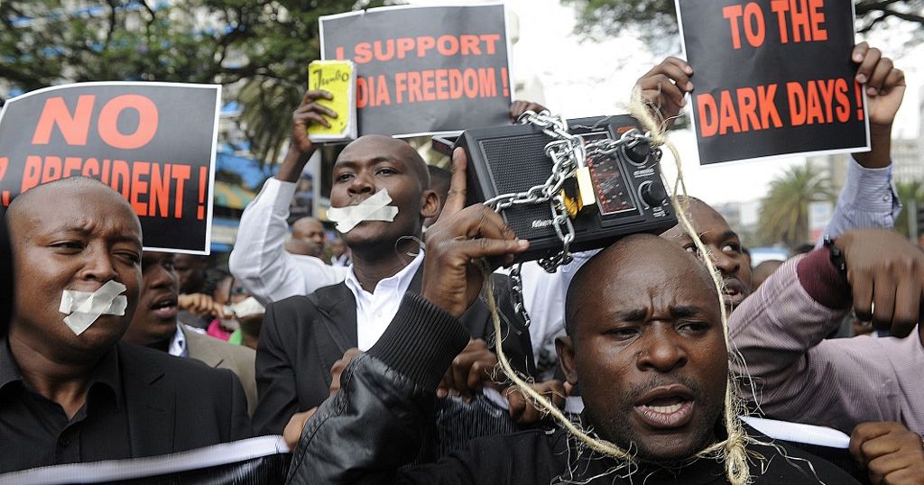 Kenya: storm over minister who called journalists “prostitutes”