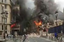 عکسی از انفجار در مرکز پاریس