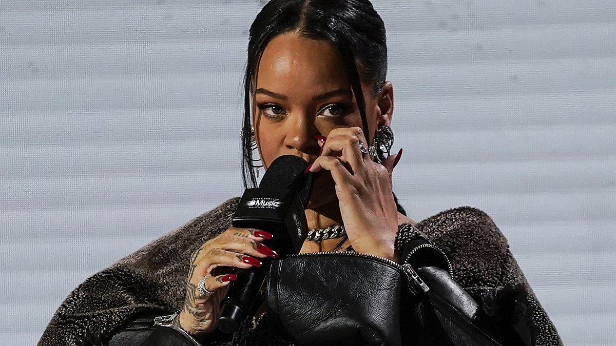 La cantante y filántropa Rihanna