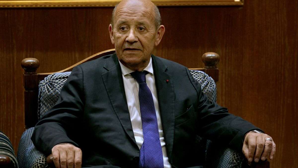 المبعوث الفرنسي الخاص إلى لبنان جان إيف لودريان يلتقي رئيس مجلس النواب نبيه بري في بيروت، لبنان، الأربعاء 21 يونيو 2023.