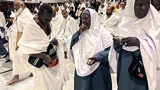 La Mecque : des pèlerins soudanais prient pour la paix