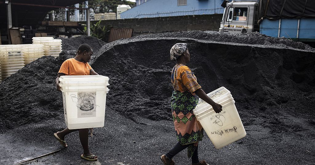 Sierra Leone ready for Saturday polls to elect new president