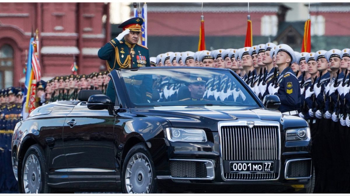  وزير الدفاع الروسي سيرغي شويغو في يوم عيد النصر