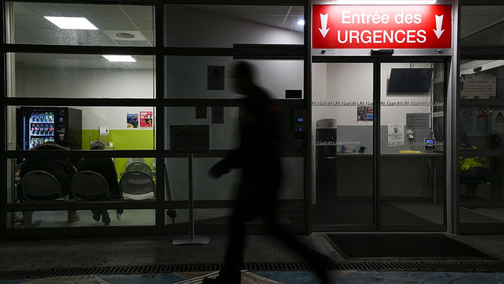 Les « déserts médicaux » français : les hôpitaux face à une « lutte quotidienne » pour faire face à une pénurie chronique de médecins