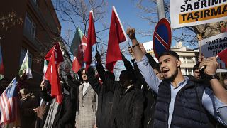 Tiltakozás egy korábbi svédországi Korán-égetés miatt Törökországban - 2023. január