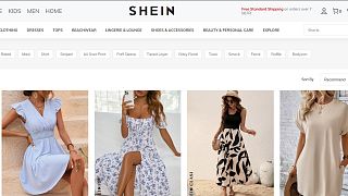A Shein rendkívül olcsón adja a ruhákat