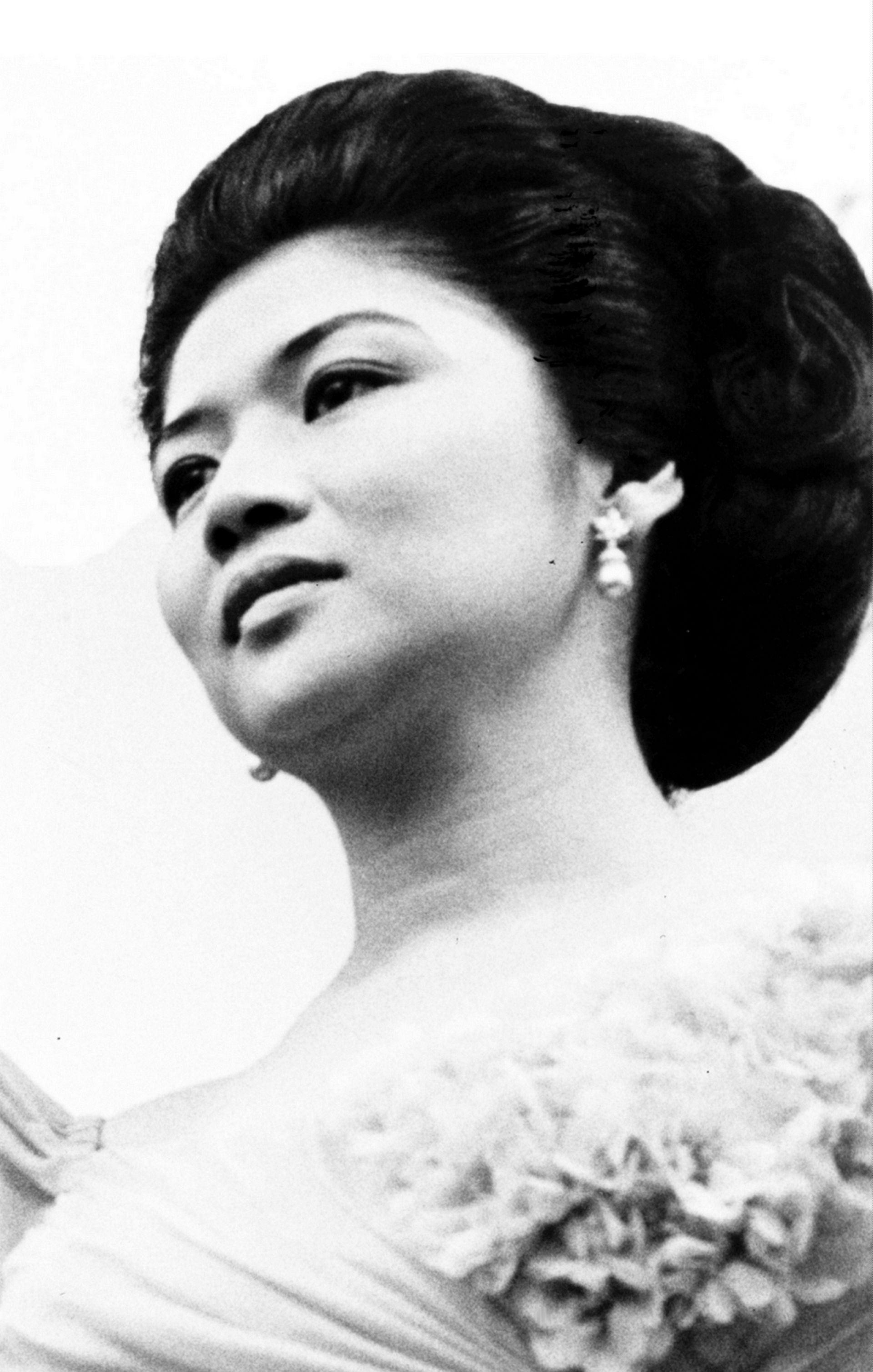 Culture Re-View: The Beatles' unintended snub of Imelda Marcos | Euronews