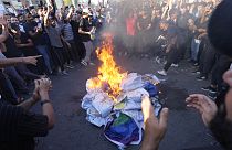 تظاهرة جديدة قرب سفارة السويد ببغداد تنديدا بإحراق نسخة من المصحف، 30 حزيؤان 2023