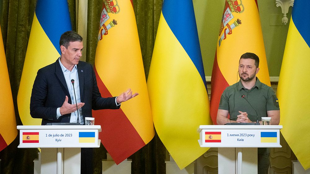 Le Premier ministre espagnol réaffirme à Kyiv le soutien de l'UE