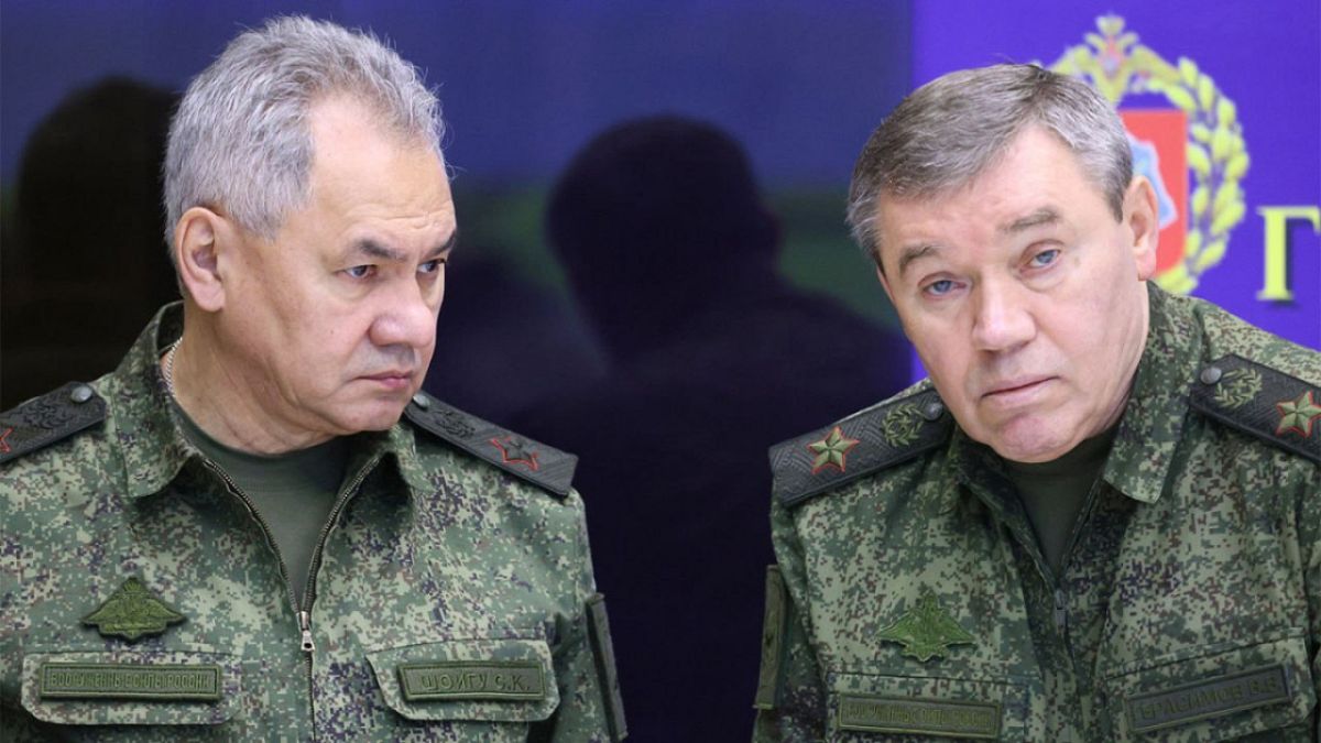 Sojgu védelmi miniszter és Geraszimov vezérkari főnök