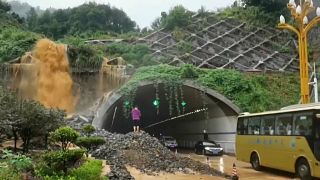 فيضانات وسيول في الصين جراء الامطار الغزيرة