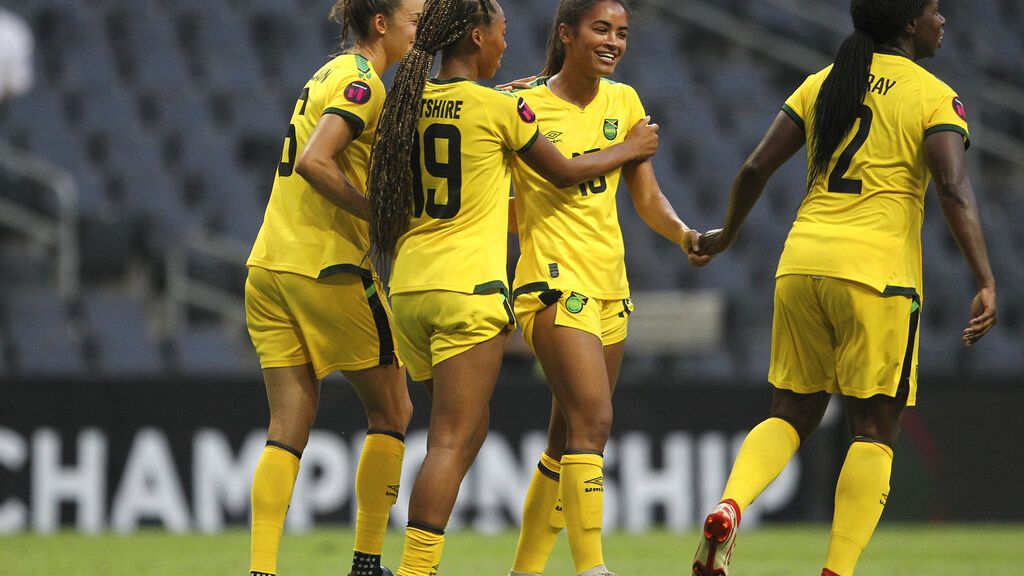 Football Une Cagnotte En Ligne Pour Aider Les Jama caines Au Mondial football-une-cagnotte-en-ligne-pour-aider-les-jama-caines-au-mondial