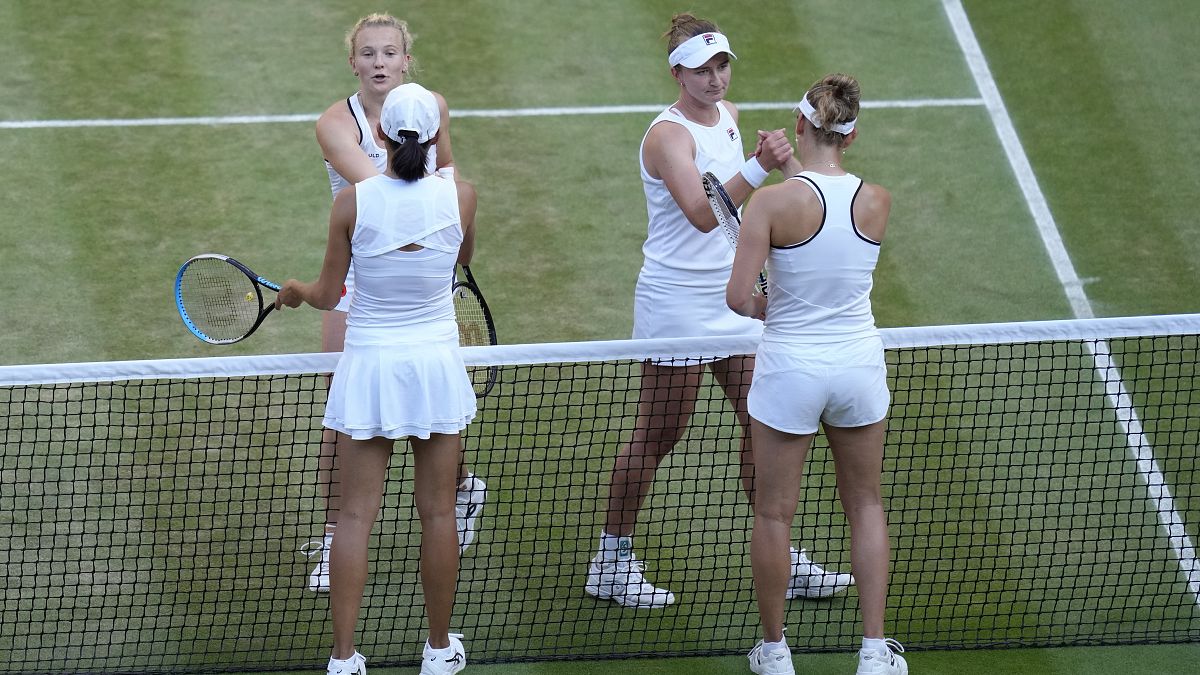 The final of the women's doubles at the Wimbledon tennis championships in London, on July 10, 2022.