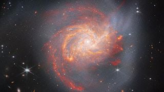 کهکشان NGC 3256