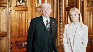 Ο Πρόεδρος της Βουλής των Κοινοτήτων Sir Lindsay Hoyle και η Πρόεδρος της Βουλής της Κύπρου Αννίτα Δημητρίου