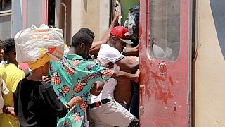 Tunisians target African migrants, dozens expelled: witnesses