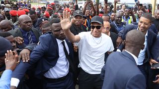 Cameroon: Mbappé welcomed by crowds in Yaoundé