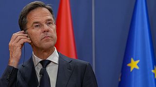 El Primer Ministro de los Países Bajos, Mark Rutte, durante una rueda de prensa tras las conversaciones con el Presidente de Serbia, Aleksandar Vucic.