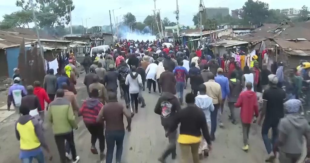 Kenya: Police disperse protesters lamenting high cost of living