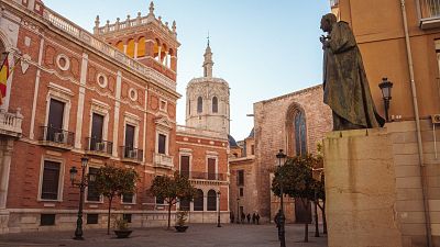 Valencia's peaceful ambience, abundance of culture and extensive beaches helped it take the top spot on a recent British holiday survey