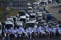 Estradas bloqueadas em Israel contra reforma do sistema Judicial