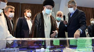 Верховный лидер Ирана аятолла Али Хаменеи на "выставке достижений атомной промышленности Ирана", Тегеран, 11 июня 2023 года.