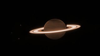 سیاره زحل از چشم تلسکوپ جیمز وب
