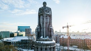 The monument of Otto Von Bismarck in Hamburg, Germany is 34 metres tall and weighs 600 tonnes.