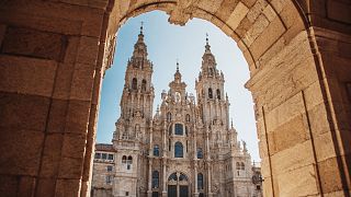 A Catedral de Santiago de Compostela é o destino da famosa peregrinação do Caminho de Santiago.